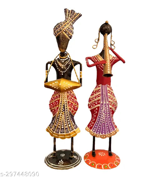 Metal Wrought Iron Tribal Lady showpieces Items