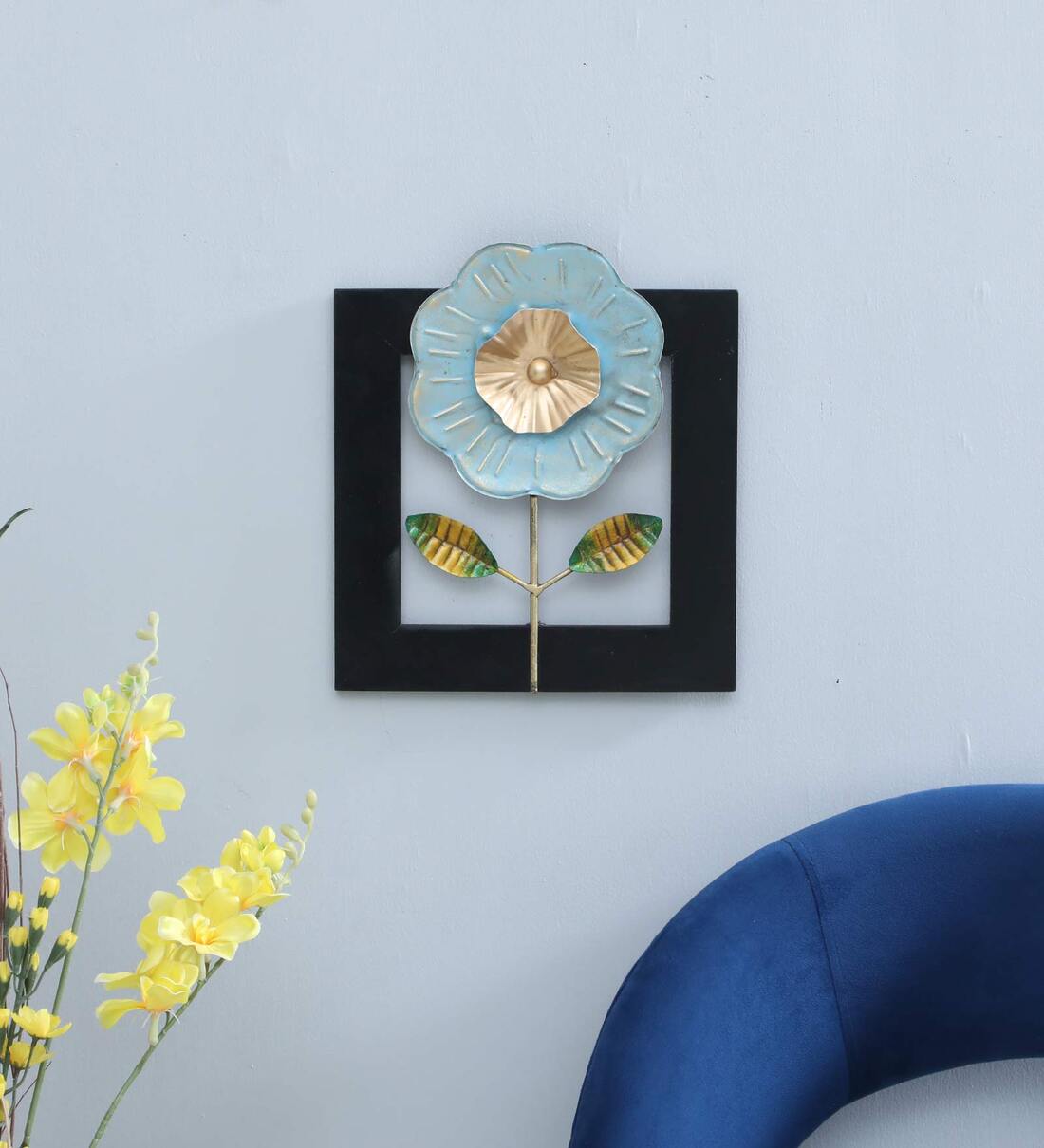 Iron And Mdf Wood Framed Leaf Wall Art In Multicolour,